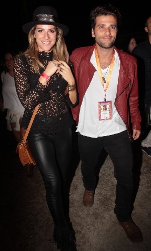 31.mar.2013 - Giovana Ewbank e Bruno Gagliaso no festival Lollapalooza Brasil 2013 para o terceiro dia de shows