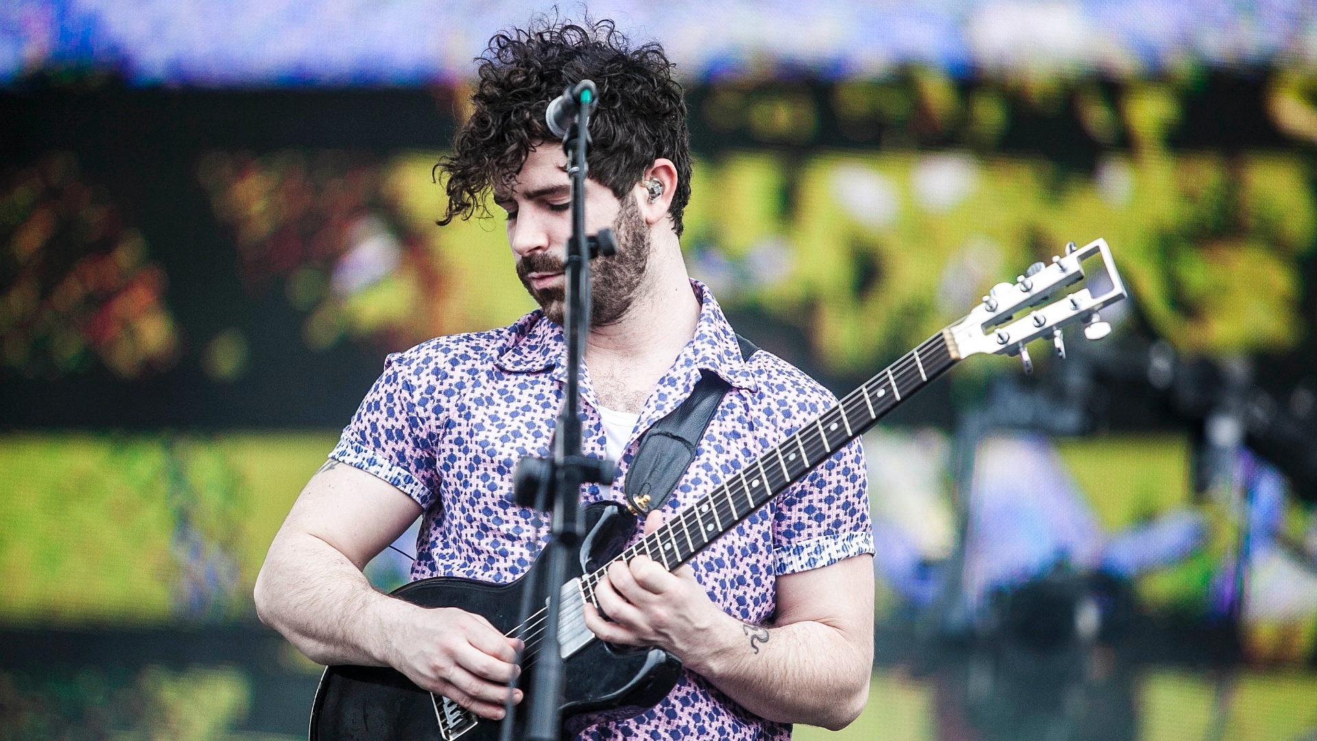 31.mar.2013: Foals, banda de Oxford, na Inglaterra, toca no palco Butantã - Leonardo Soares/UOL