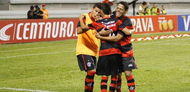 O Flamengo bateu o Remo com um golaço de Rafinha no começo do 2º tempo - Rudy Trindade/VIPCOMM