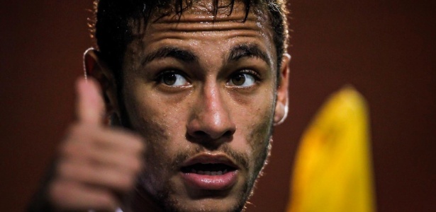Neymar foi o responsável pelas assistências dos dois gols do Santos - Leandro Moraes/ UOL Esporte