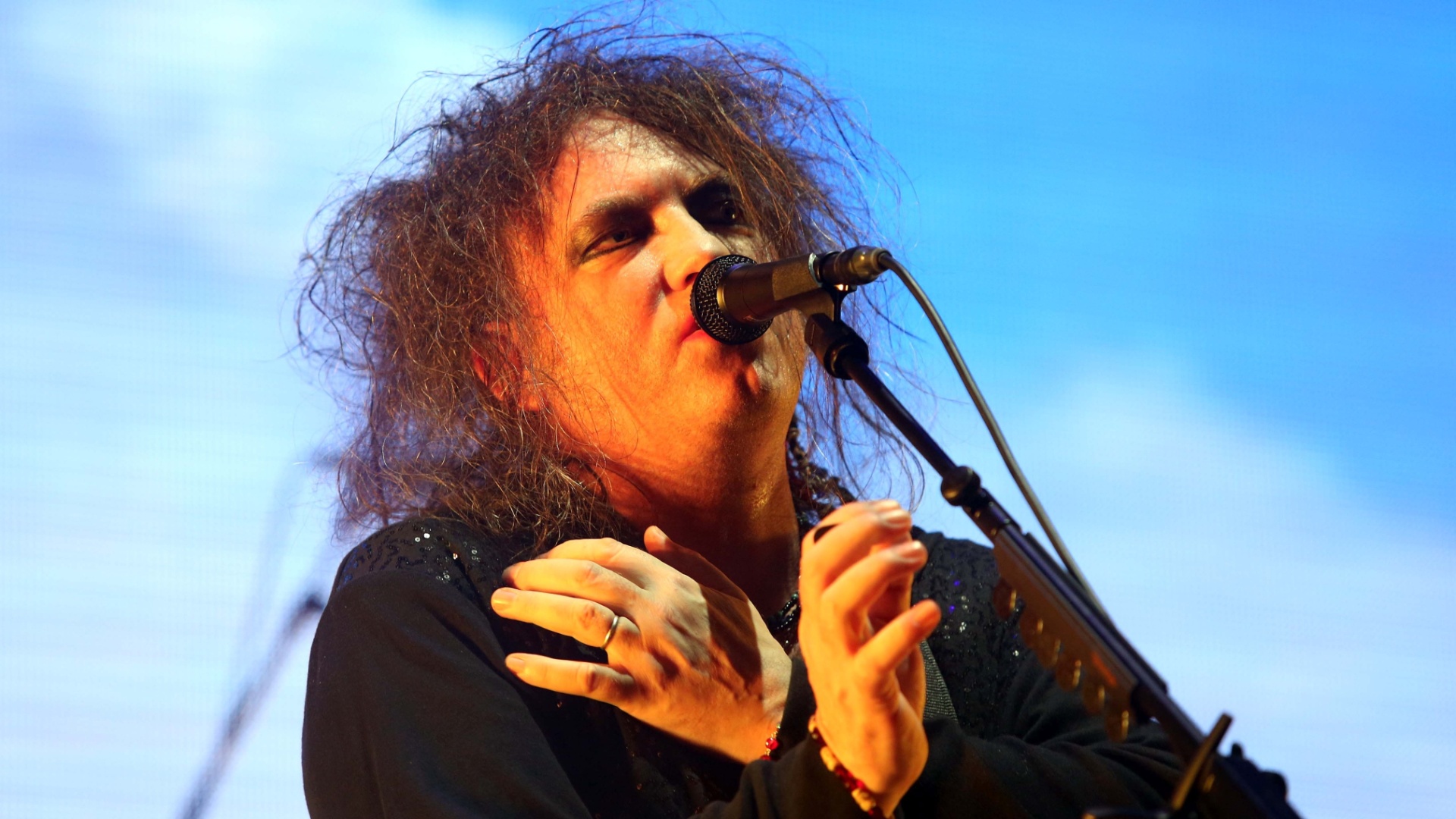 4.abr.2013 - The Cure se apresenta no HSBC Arena, na Barra da Tijuca, Rio de Janeiro - Fernando Maia/UOL