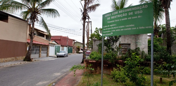 Um terreno cedido pela CSN (Companhia Siderúrgica Nacional) no bairro Volta Grande IV, em Volta Redonda (RJ), para a construção de casas de funcionários está contaminado com substâncias cancerígenas, de acordo com a Secretaria de Estado do Meio Ambiente do Rio de Janeiro - Daniel Marenco/Folhapress