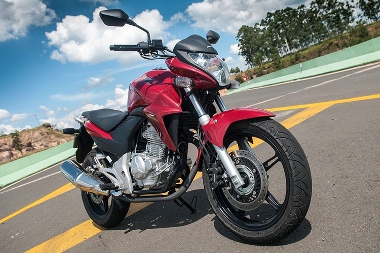 Honda CB 300R Flex - Doni Castilho/Infomoto