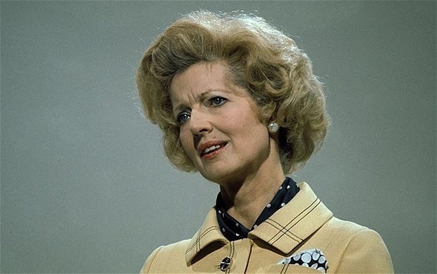 Janet Brown: A atriz, que já interpretou outra dama da política, Barbara Bush, defendeu o papel de Margaret na série "Mike Yarwood in Persons", em 1978. Três anos depois, voltava a encarnar a primeira-ministra em "007 - Somente Para Seus Olhos" - Reprodução