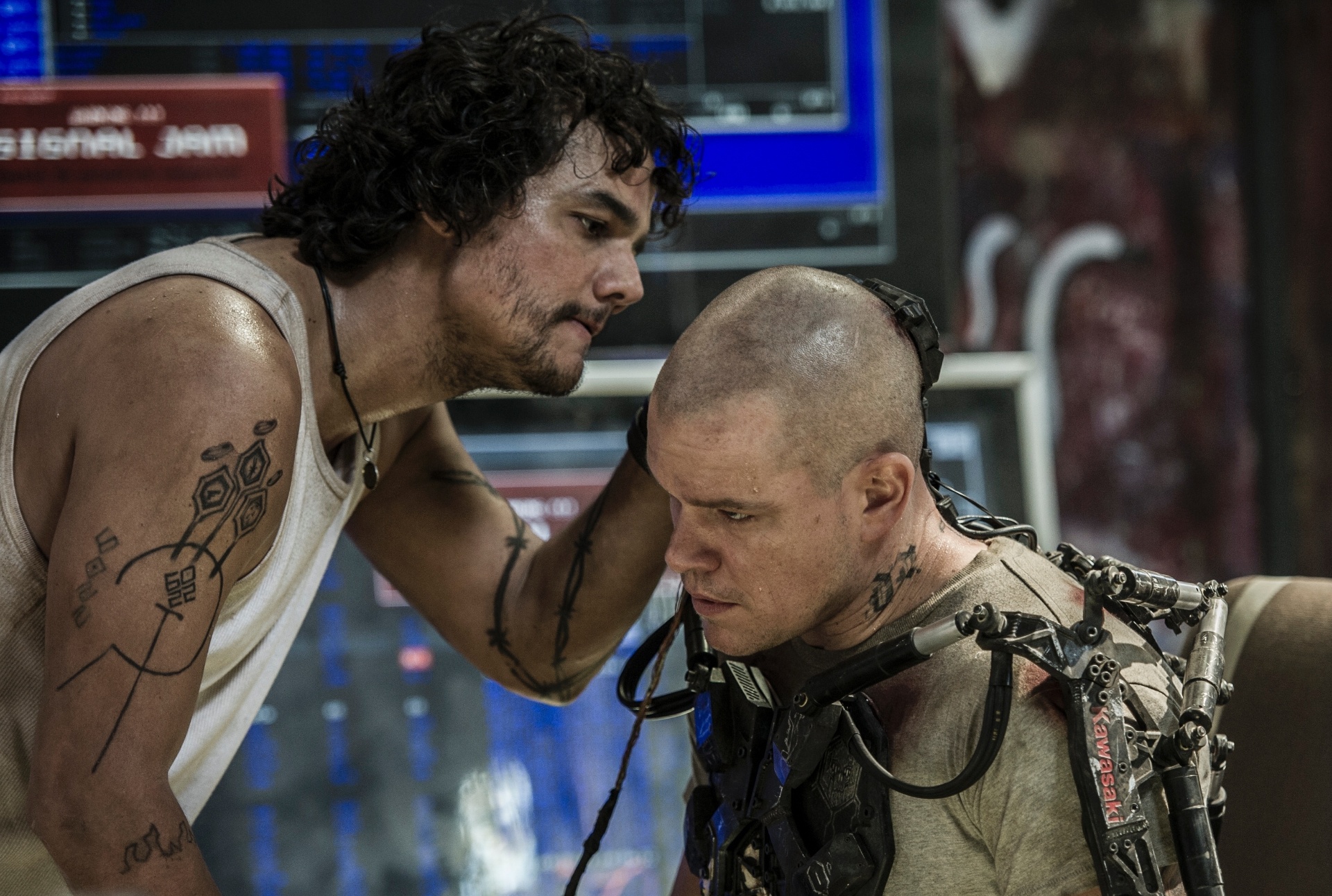 Cena do filme "Elysium", estrelado por Matt Damon, Wagner Moura, Alice Braga e Sharlto Copley, todos sob direção de Neill Blomkamp - Divulgação / Sony Pictures