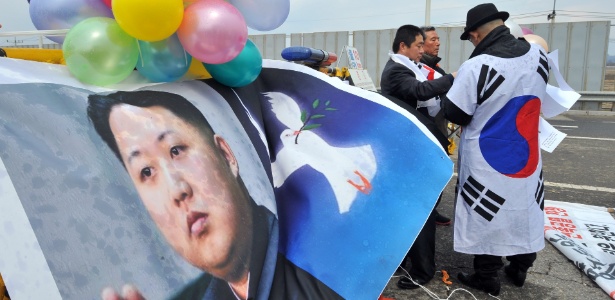 Coreia do Norte vai organizar maratona em homenagem ao avô do líder Kim Jong-Un - AFP PHOTO/JUNG YEON-JE