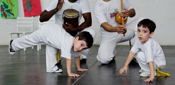 Fotos: Capoeira pode ser praticada por crianças a partir de um ano -  10/04/2013 - UOL Universa