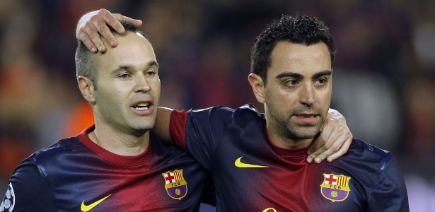 Iniesta e Xavi comandam o meio-campo do Barcelona - EFE/Andreu Dalmau