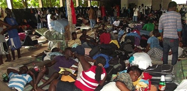 Abrigos no Acre estão lotados de imigrantes, a maioria haitianos, mas também há africanos - Fábio Pontes/BBC Brasil