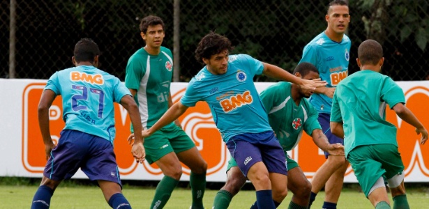 Time reserva do Cruzeiro venceu o Betim, por 3 a 0, em jogo-treino na Toca da Raposa II - Washington Alves/Vipcomm