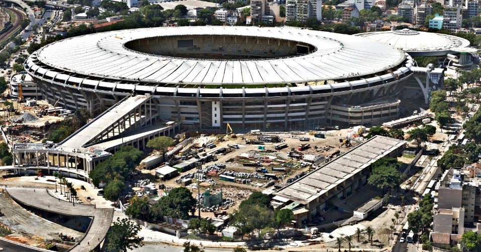 12.abr.2013 - Estádio de Atletismo era centro de treinamento de atletas olímpicos brasileiros