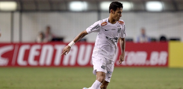 Neymar teria ofendido os jogadores do Flamengo-PI em partida da Copa do Brasil - Wander Roberto/VIPCOMM 