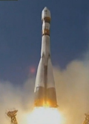 A nave russa Bion-M, acoplada ao foguete Soyuz, foi lançada ao espaço carregando 45 ratos, oito gerbils, 15 lagartos, 20 caracóis, além de plantas, ovas de peixes, grãos e outros micro-organismos - Roscosmos