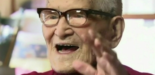 O japonês Jiroemon Kimura, 116, homem mais velho do mundo - BBC
