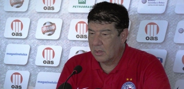 Joel Santana conquistou apenas dois pontos no Estadual desde que retornou ao Bahia - Divulgação