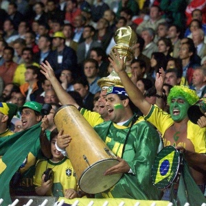 Foto histórica: Há 15 anos, Brasil atropelava Chile de Salas e Zamorano na  Copa da França - UOL Esporte