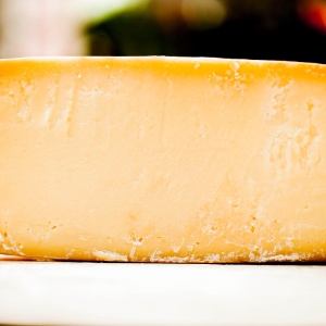 O queijo parmesão italiano foi considerado uma "divindade" pelo jornal francês "Le Monde" - Leonardo Soares/UOL