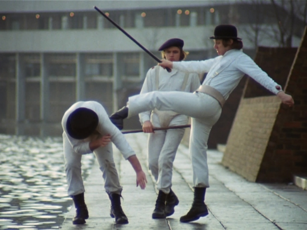 Cena de "Laranja Mecânica" (1971) - Foto: Reprodução/Texto: Tiago Dias
