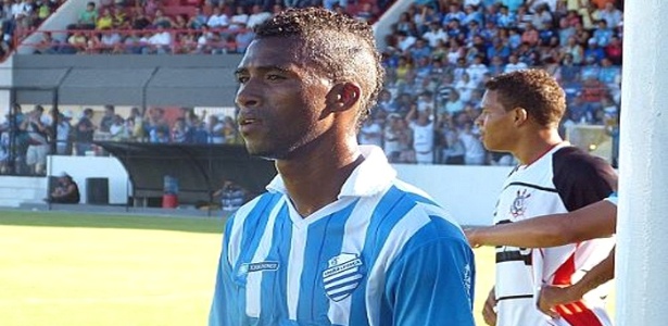Lateral Leandrinho foi elogiado por Marcelo Oliveira na vitória do Cruzeiro sobre o CSA - Divulgação/site oficial do CSA