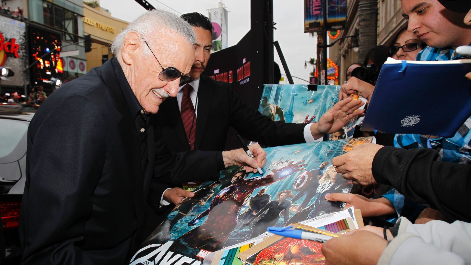 24.abr.2013 - Elenco lança "Homem de Ferro 3" em Hollywood - Mario Anzuoni/Reuters