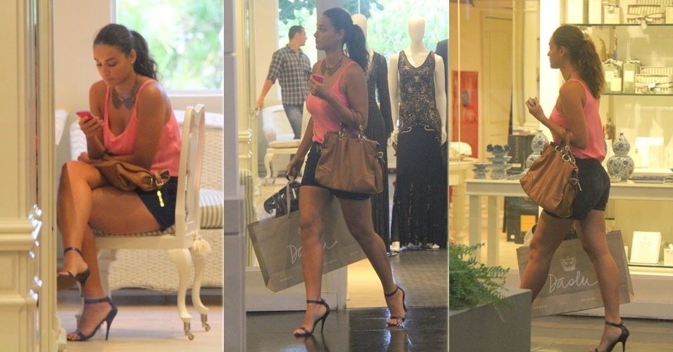 25.abr.2013 - Débora Nascimento faz compras em shopping do Rio de Janeiro