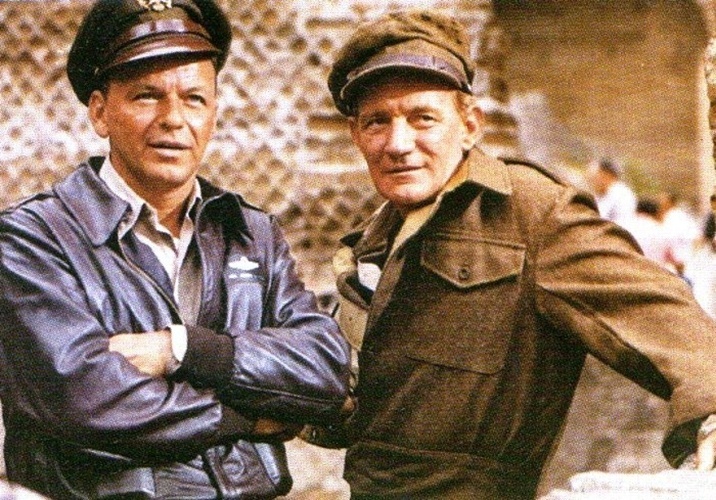 A jaqueta aviador está presente em filmes de guerra como "O Expresso de Von Ryan" (1965) com Frank Sinatra e Trevor Howard - Divulgação