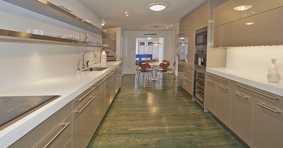 Casa na Lexington Avenue, onde Andy Warhol morou por 15 anos, está à venda por R$ 11,7 milhões - Divulgação/Zillow Real Estate