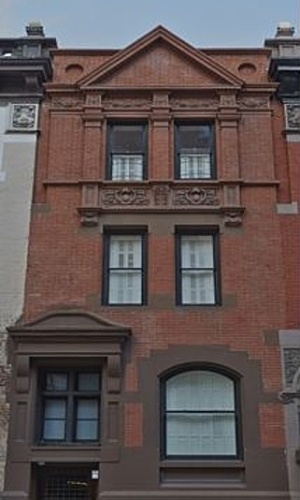 Casa na Lexington Avenue, onde Andy Warhol morou por 15 anos, está à venda por R$ 11,7 milhões - Divulgação/Zillow Real Estate