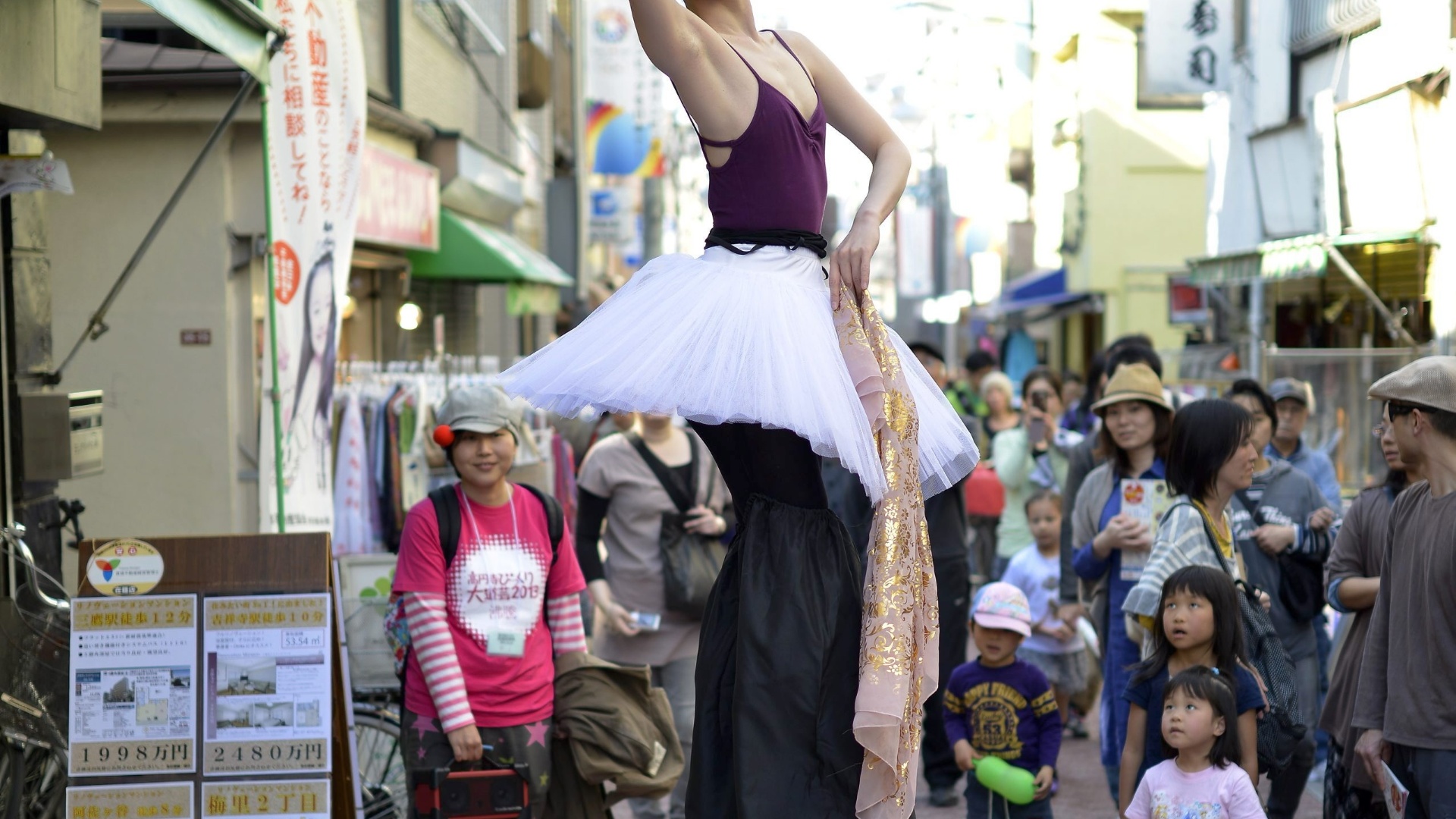 Fotos Festival de rua Koenji reúne artistas em Tóquio