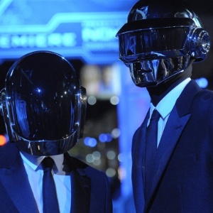 Guy-Manuel de Homem-Christo (esq.) e Thomas Bangalter (dir.), do duo francês Daft Punk - AP Photo/Dan Steinberg