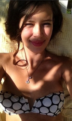 02.mai.2013 - Michelle Carvalho, ex-namorada de Alexis Sánchez  - Reprodução/Twitter