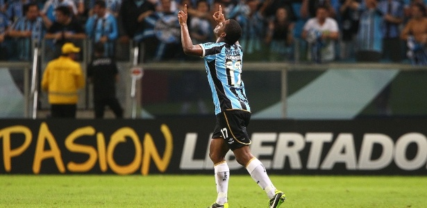 Fernando marcou em jogo contra o Santa Fé na Arena do Grêmio antes de despedida - Lucas Uebel/Divulgação/Grêmio