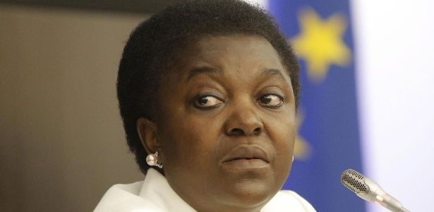 A ministra italiana da Integração, Cecile Kyenge, sofreu insultos racistas de grupos de extrema-direita - Giuseppe Lami/EFE