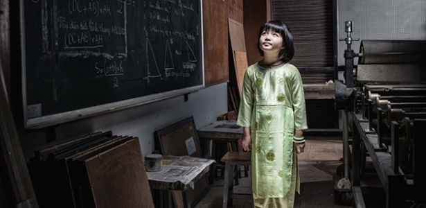 Fotos: Crianças pobres do Vietnã encenam profissões de 