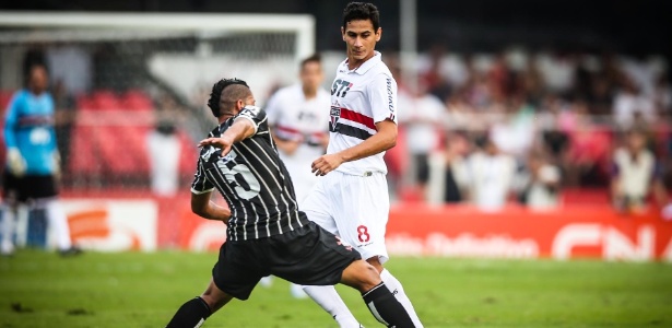 Em 2013, o São Paulo caiu na semifinal do Paulistão, contra o Corinthians, atual campeão - Leandro Moraes/UOL