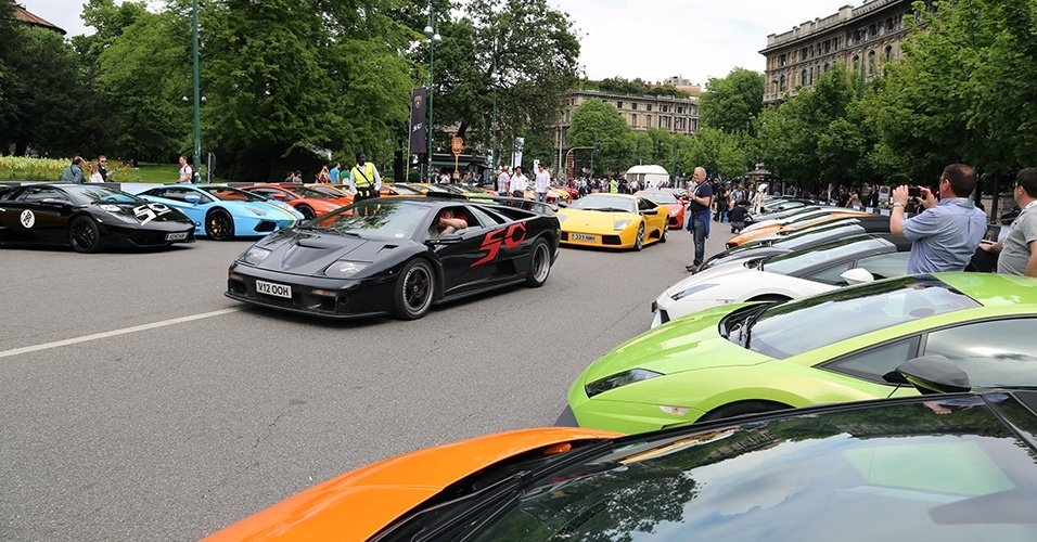 Encontro celebra os 50 anos da Lamborghini - Divulgação