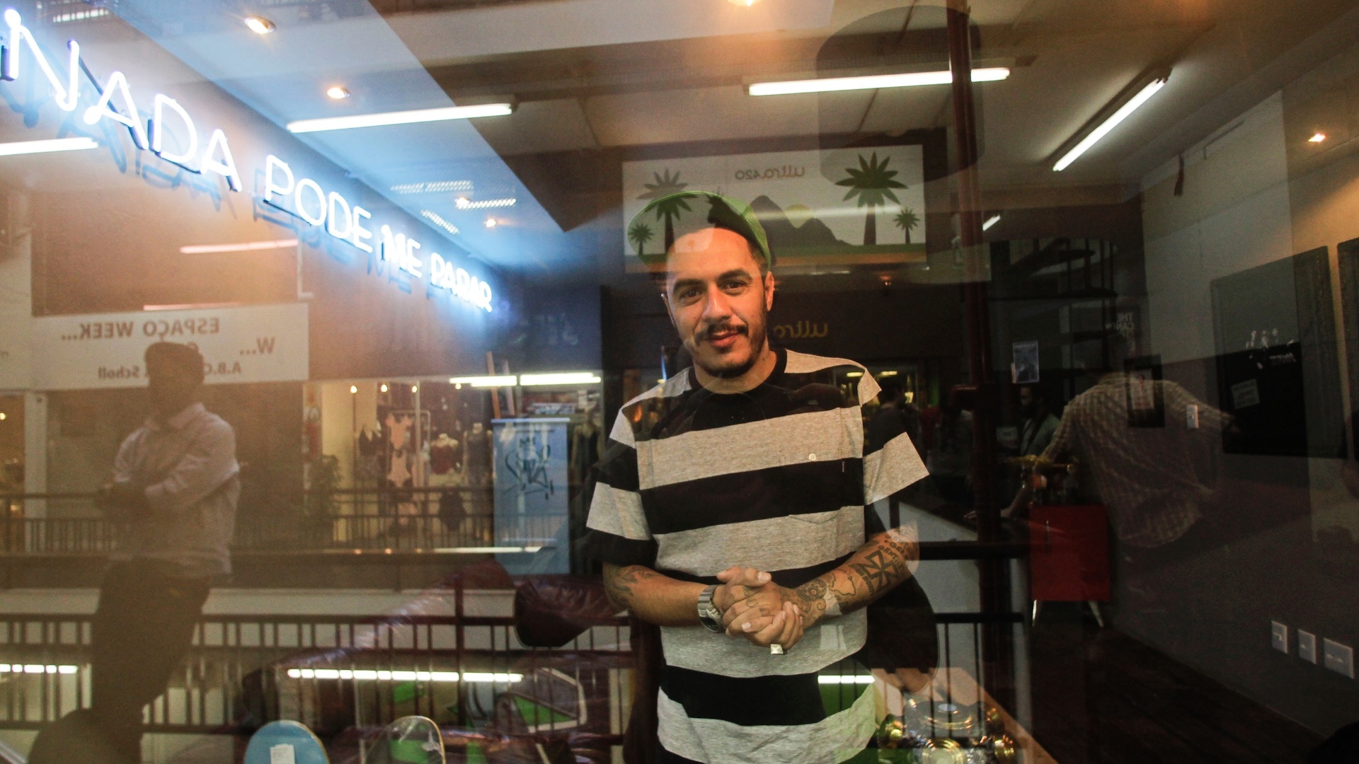 Marcelo D2, vocalista do Planet Hemp, lança loja em São Paulo por um mês para divulgar o disco "Nada Pode Me Parar", seu sexto trabalho de estúdio solo - Fernando Donasci/UOL