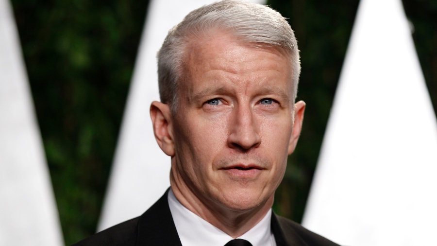 Estrela do canal de notícias CNN, Anderson Cooper se desculpou após comentários considerados impróprios sobre Trump - Danny Moloshok/Reuters