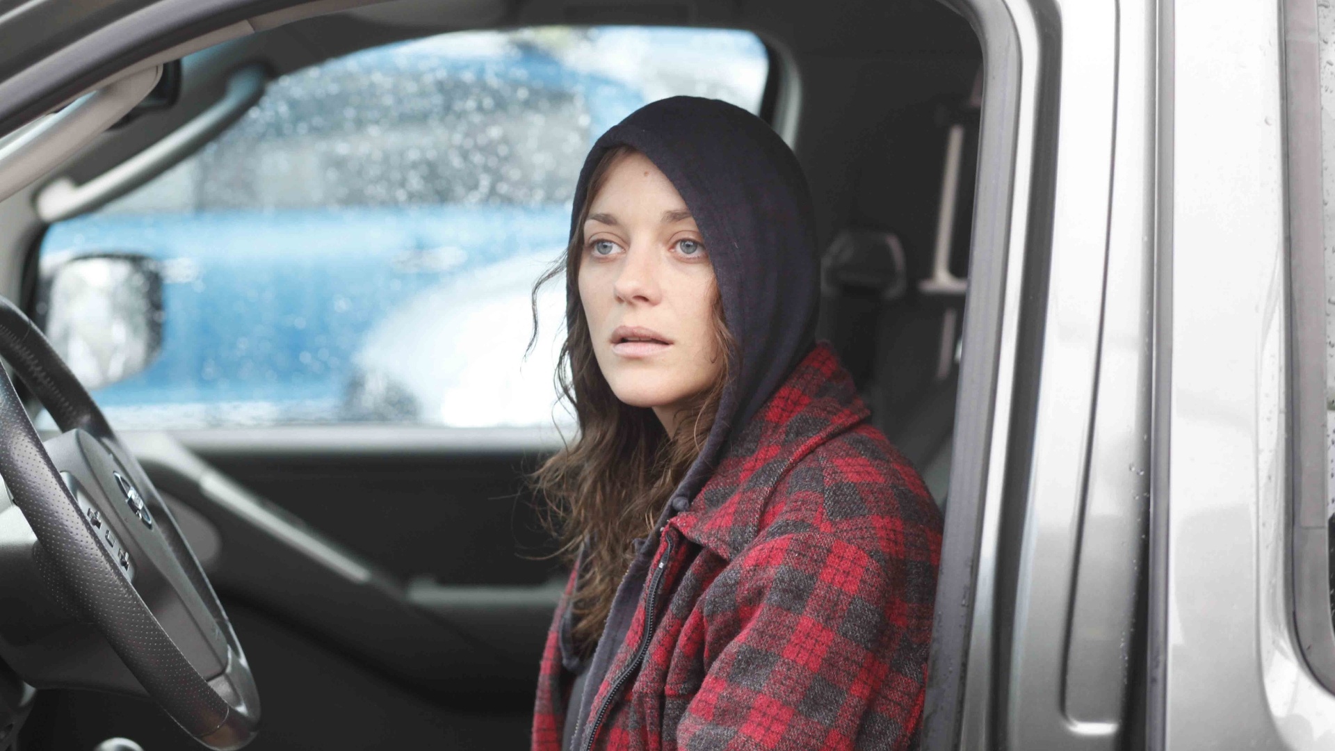 Cena do filme "Ferrugem e Osso", de Jacques Audiard e estrelado por Marion Cotillard - Divulgação / Sony Pictures