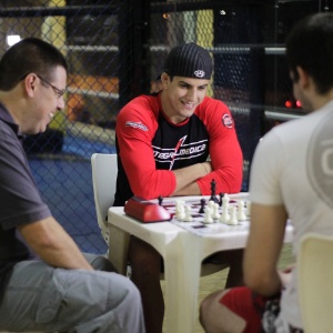 Ganhar de gênio do xadrez parece impossível. Não para um brasileiro -  25/03/2014 - UOL Esporte