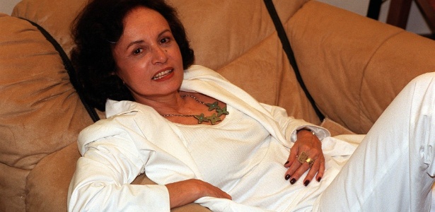 A atriz Joana Fomm