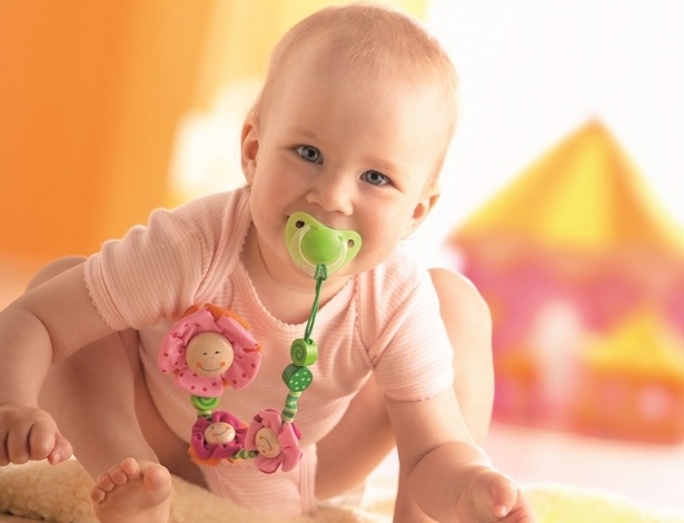 Da Haba, o prendedor de chupeta pétalas custa R$ 74, pode ser encontrado na Baby Stuff (www.babystuff.com.br) e também faz parte da Feira Infantil Baby Bum - Divulgação