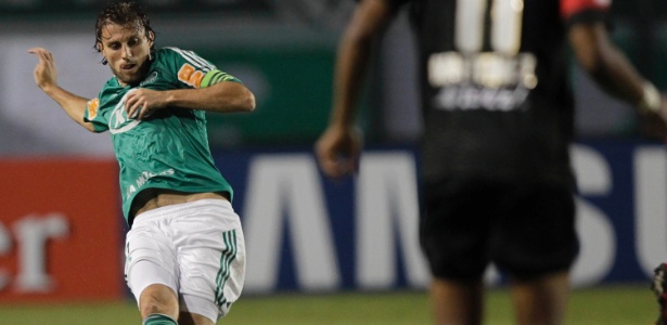 Zagueiro Henrique foi o capitão do Palmeiras na derrota por 2 a 1 para o Tijuana - Fernando Donasci/UOL