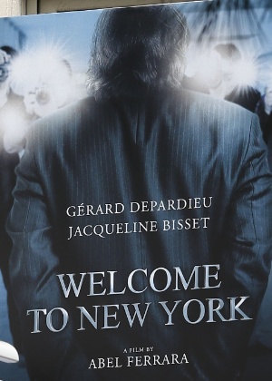 Pôster do filme inspirado na história de Dominique Strauss-Kahn (DSK), "Welcome to New York" - Valery Hache/AFP