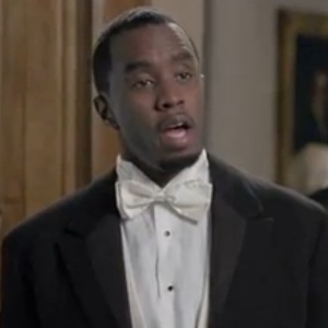 P. Diddy faz brincadeira com a série "Downton Abbey" em vídeo