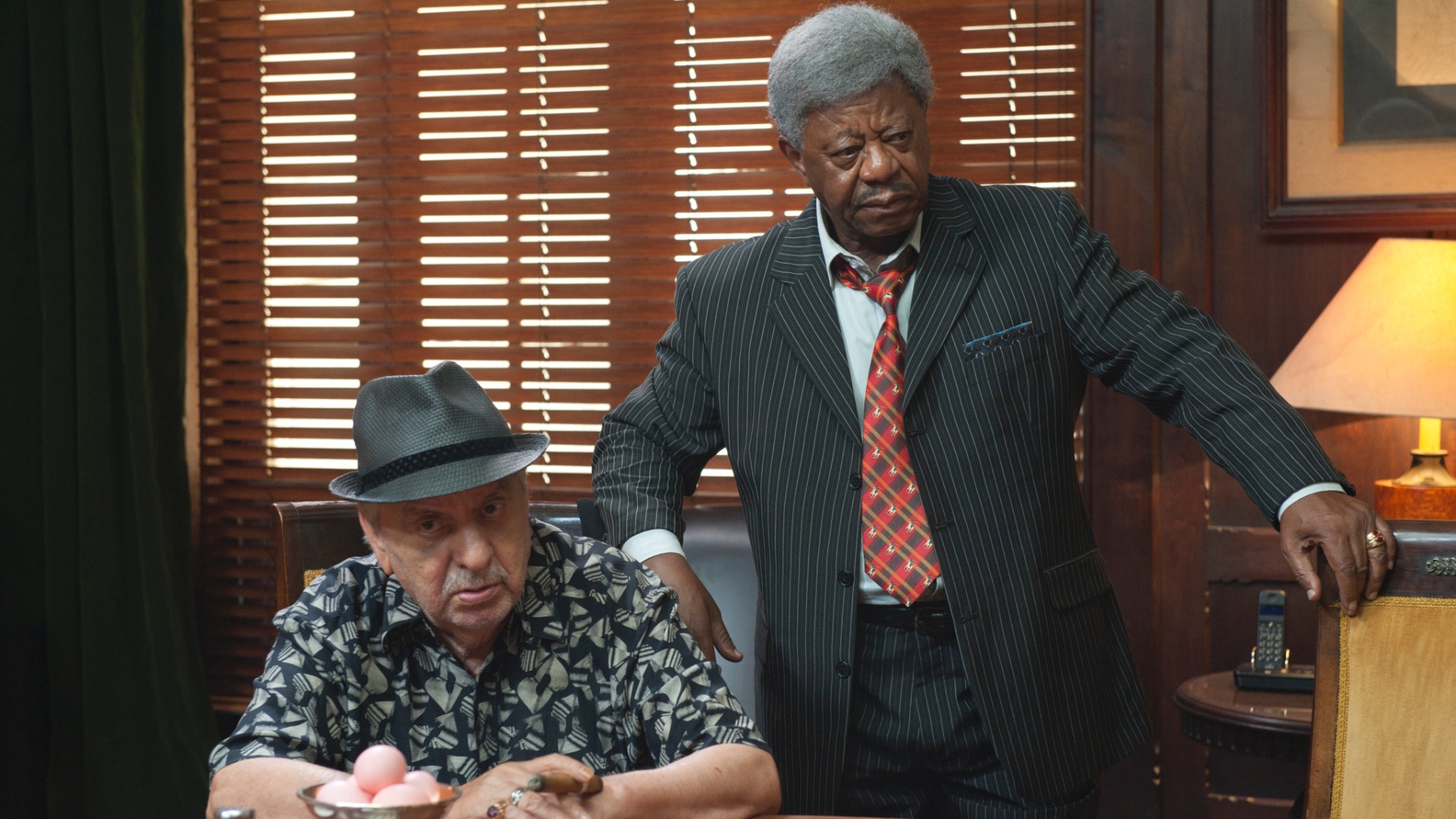 Cena do filme brasileiro "Giovanni Improtta", dirigido e atuado por José Wilker - Divulgação / Sony Pictures