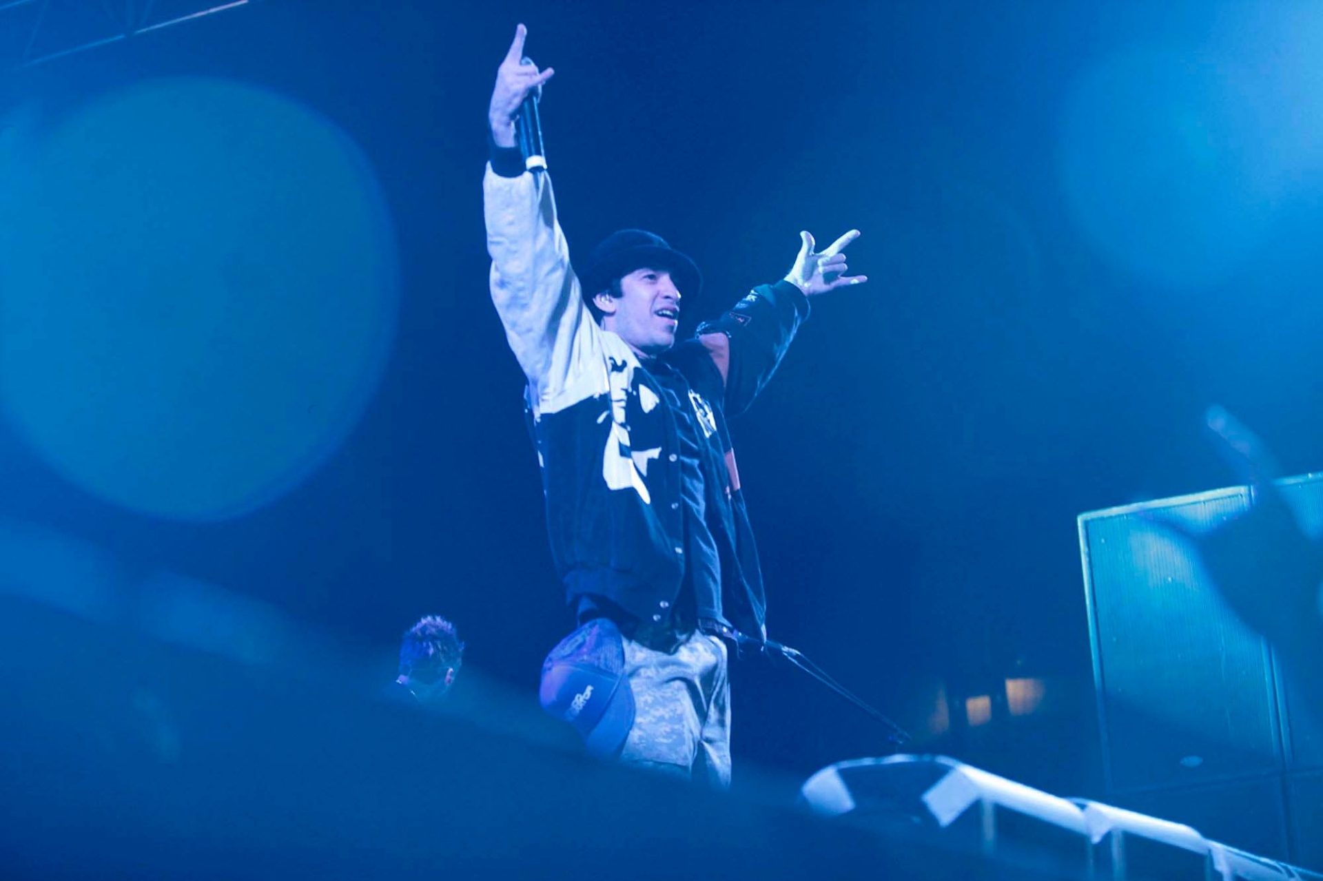 19.mai.2013 - 18.mai.2013 - Apresentação do grupo A Banca, novo nome do Charlie Brown Jr., durante a 9ª edição da Virada Cultural em São Paulo (SP) - Rogério Cassimiro/UOL