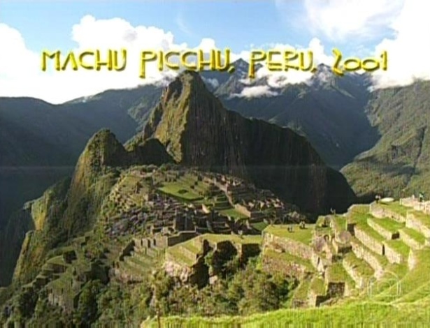 César (Antonio Fagundes), Pilar (Susana Vieira) , Paloma (Paolla Oliveira), Félix (Mateus Solano) e Edith (Bárbara Paz) viajam juntos para Machu Picchu
