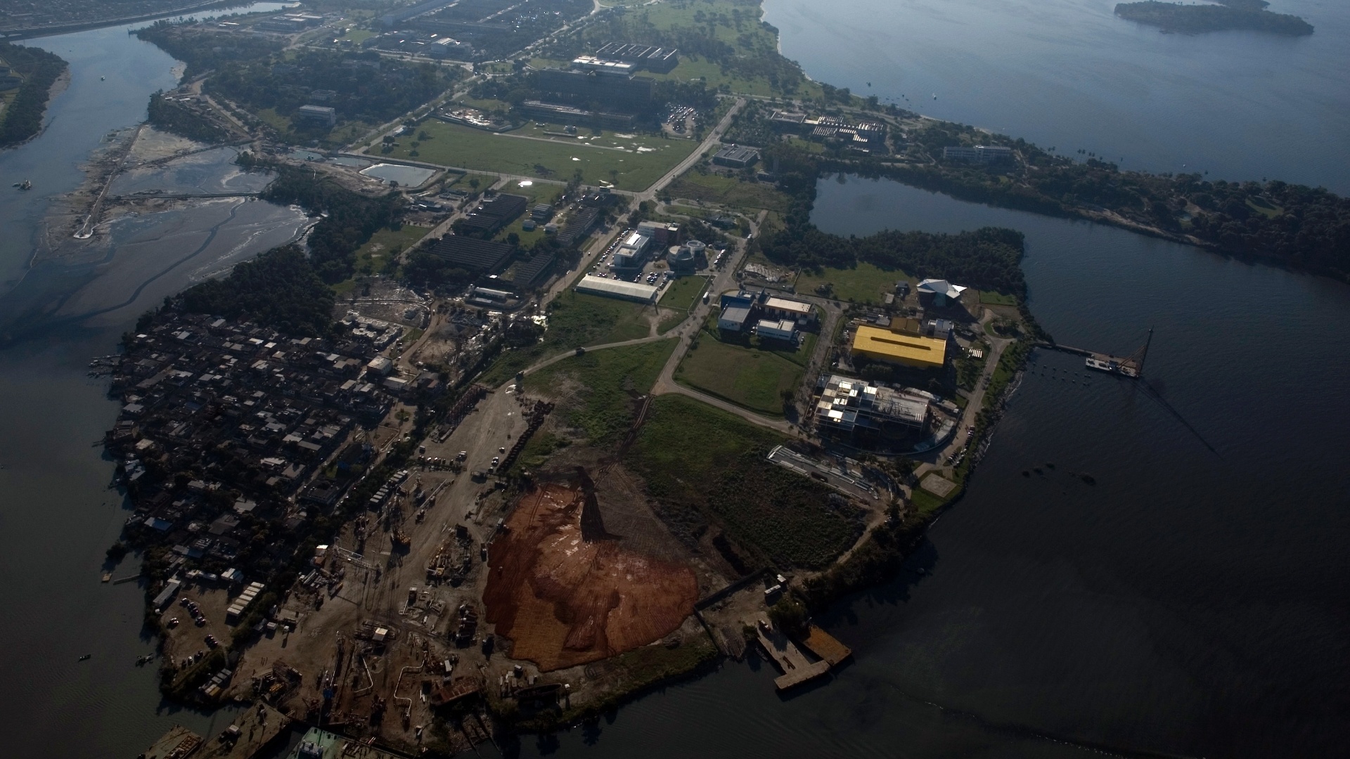 UFRJ (Universidade Federal do Rio de Janeiro) - Marco Fernandes/CoordCOM - UFRJ