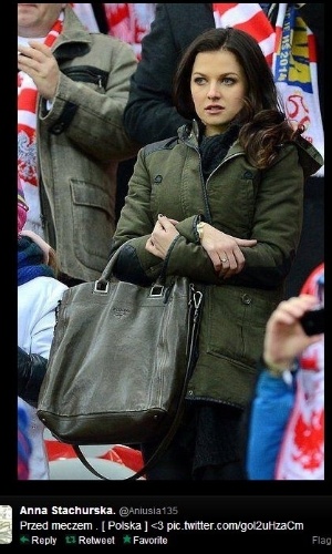 Anna Stachurska é noiva do artilheiro Robert Lewandowski  - Reprodução/Twitter